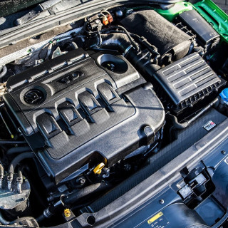 Meguiars Engine Dressing - Motorkonservierer 450 ml