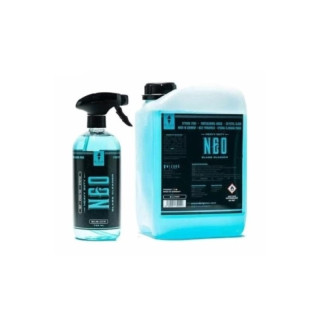 Wizard of Gloss Neo Glass cleaner