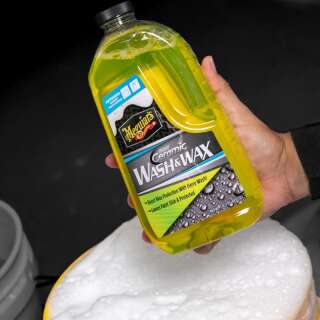 Meguiars Hybrid Ceramic Wash &amp; Wax  Autoshampoo 1,42 Liter